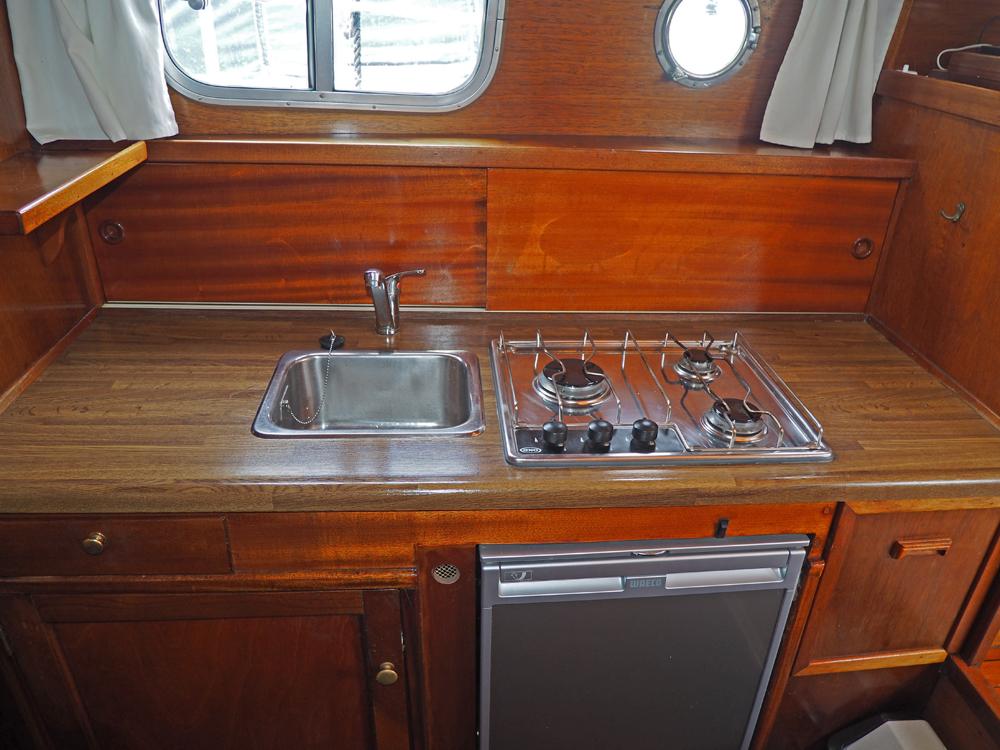 Fore ship, Accommodation